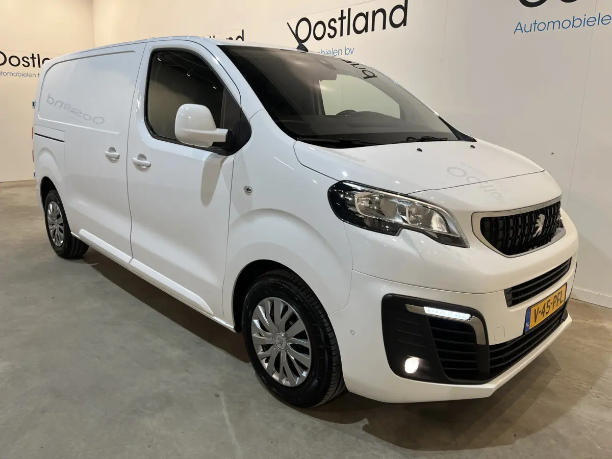 2.0 BlueHDI L2 120 PK Automaat Servicebus / Sortimo Inrichting / Schuifdeur L + R / Euro 6 / Airco / Camera / Cruise Control / CarPlay / 3-Zits