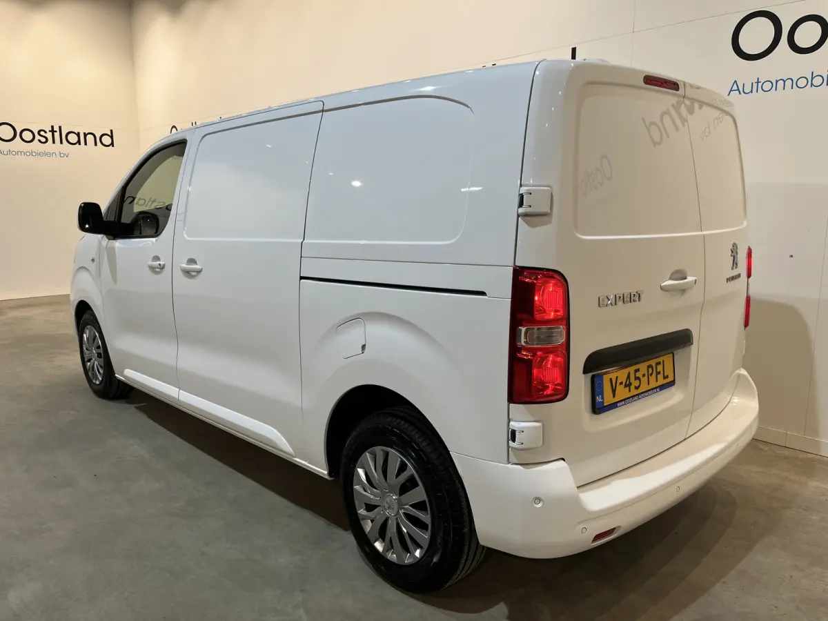 2.0 BlueHDI L2 120 PK Automaat Servicebus / Sortimo Inrichting / Schuifdeur L + R / Euro 6 / Airco / Camera / Cruise Control / CarPlay / 3-Zits