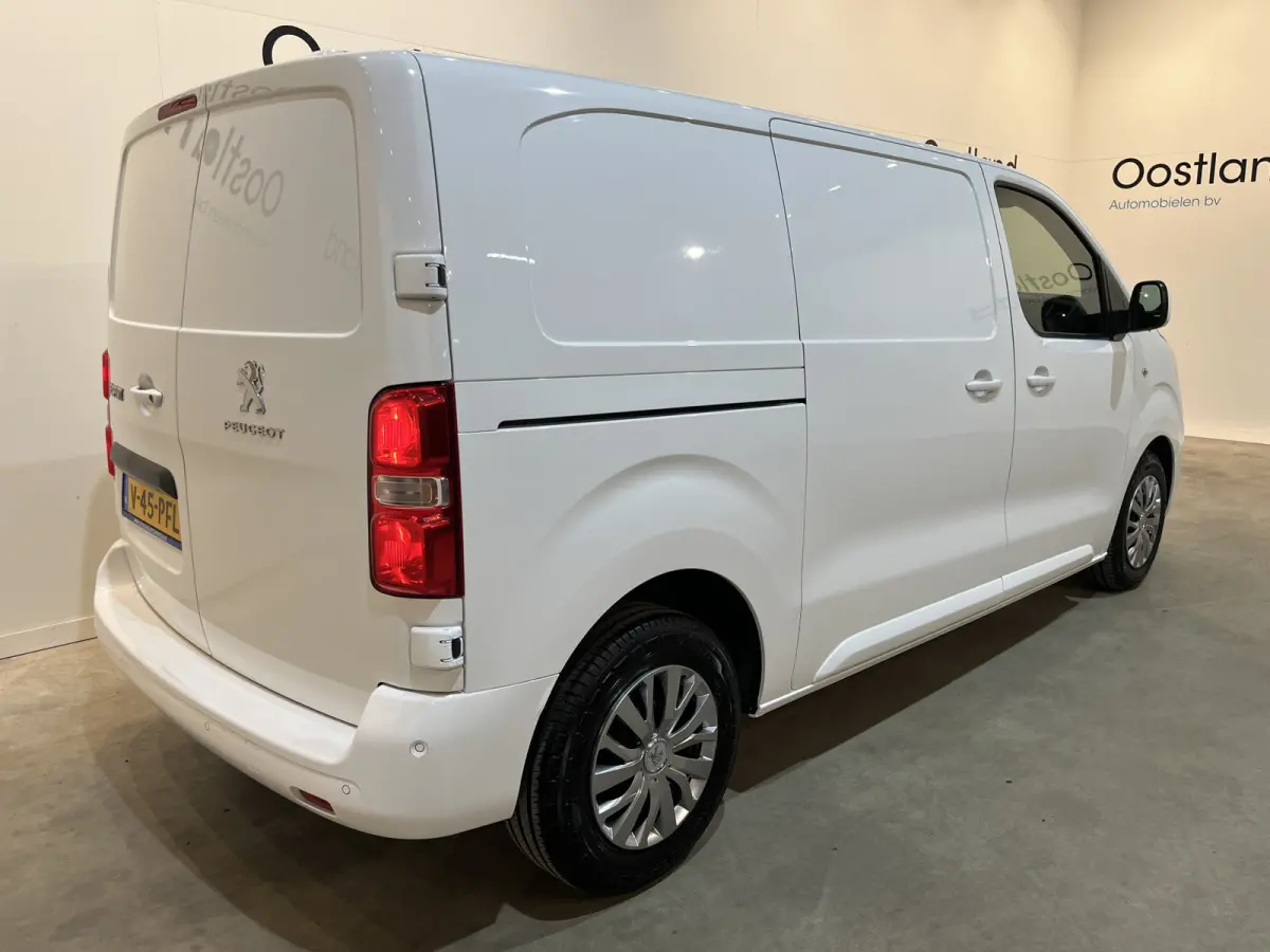 2.0 BlueHDI L2 120 PK Automaat Servicebus / Sortimo Inrichting / Schuifdeur L + R / Euro 6 / Airco / Camera / Cruise Control / CarPlay / 3-Zits