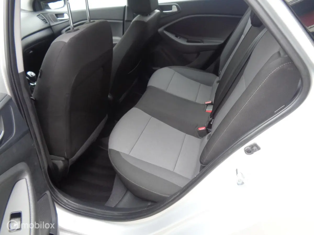 1.0 T-GDI Comfort/Airco/Camera/PDC/1st eig/Lm velgen/Slechts 89000km