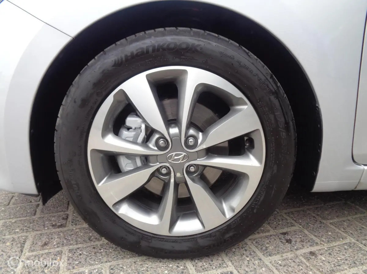1.0 T-GDI Comfort/Airco/Camera/PDC/1st eig/Lm velgen/Slechts 89000km