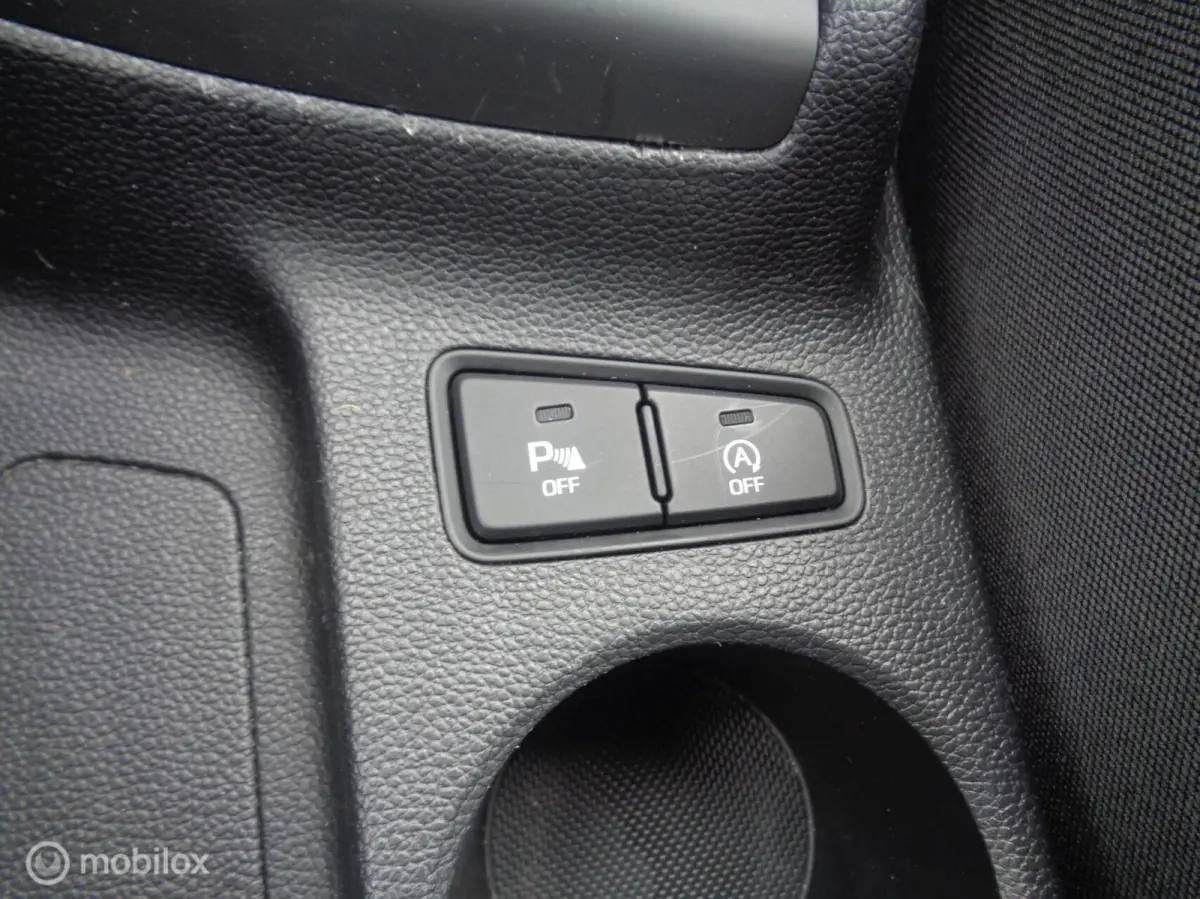 1.0 T-GDI Comfort/Airco/Camera/PDC/1st eig/Lm velgen/Slechts 89000km