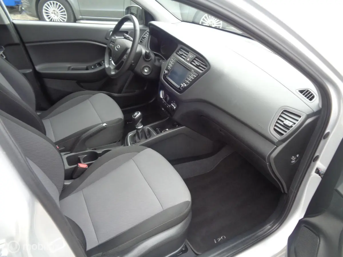 1.0 T-GDI Comfort/Airco/Camera/PDC/1st eig/Lm velgen/Slechts 89000km
