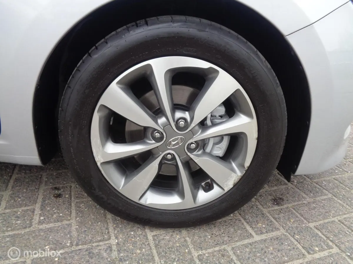 1.0 T-GDI Comfort/Airco/Camera/PDC/1st eig/Lm velgen/Slechts 89000km
