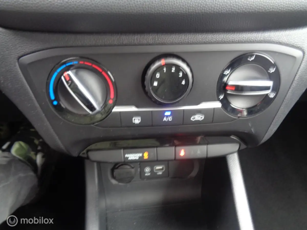 1.0 T-GDI Comfort/Airco/Camera/PDC/1st eig/Lm velgen/Slechts 89000km