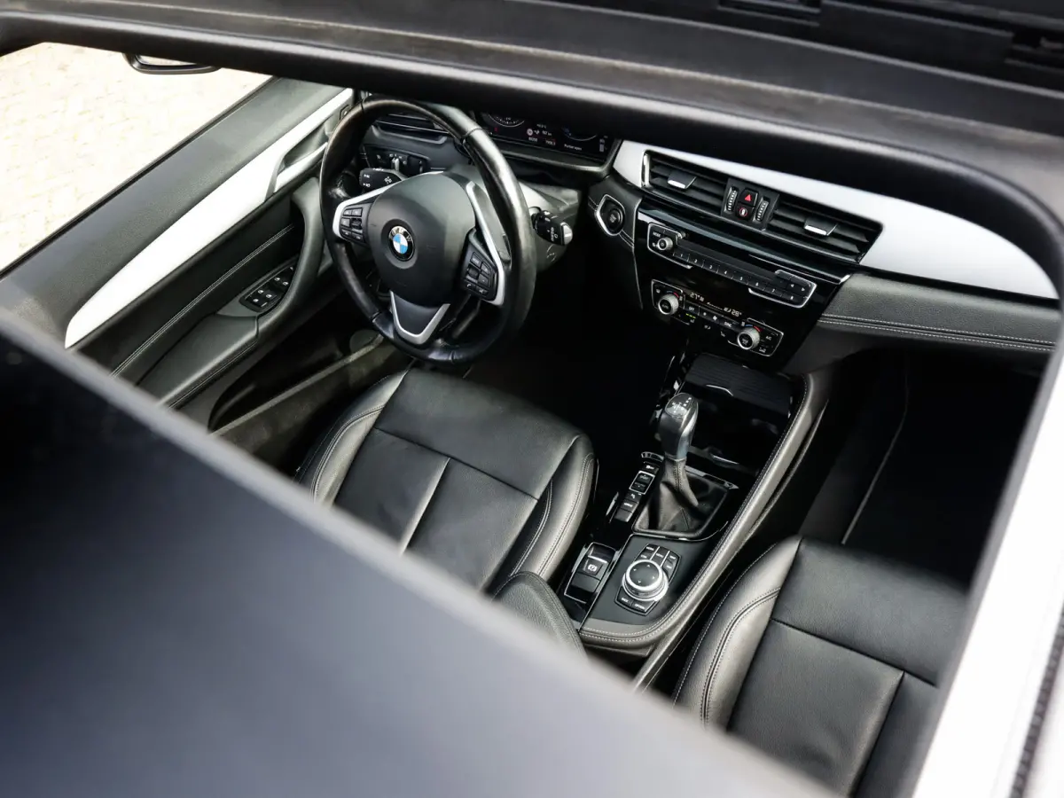 xDrive25e High Executive 1e-Eig. & Keurig-Onderh. BOVAG-Garantie.