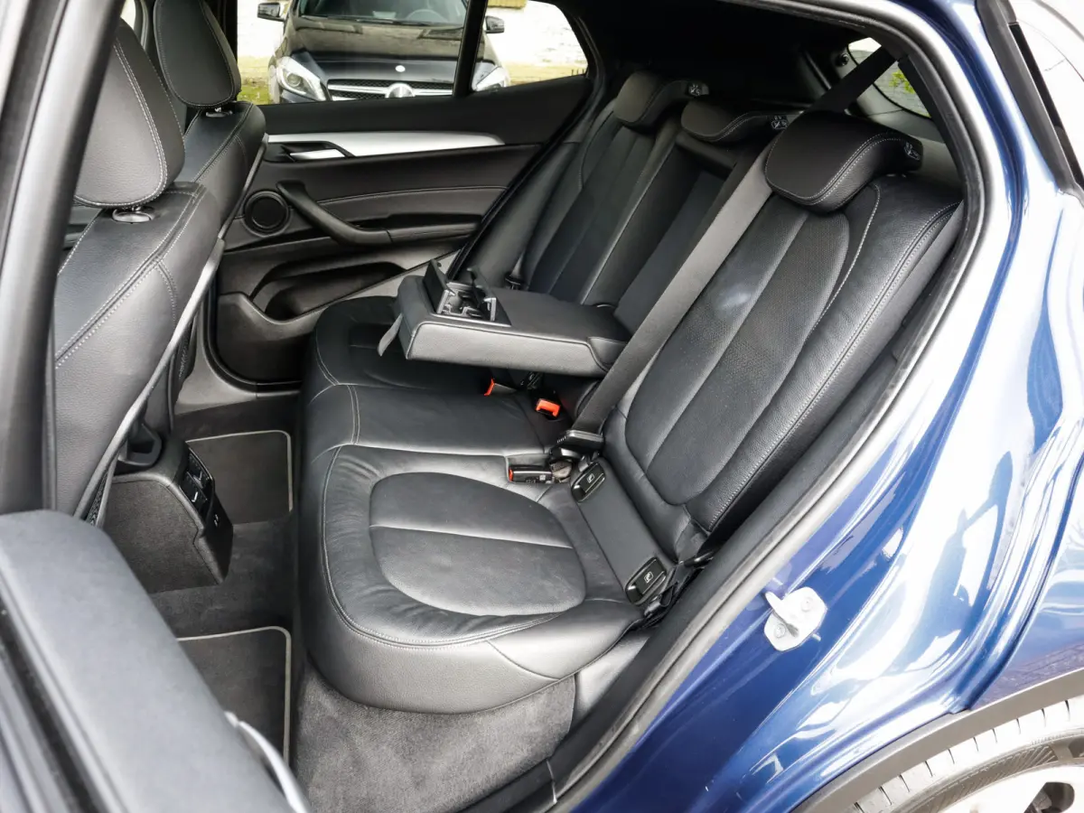 xDrive25e High Executive 1e-Eig. & Keurig-Onderh. BOVAG-Garantie.