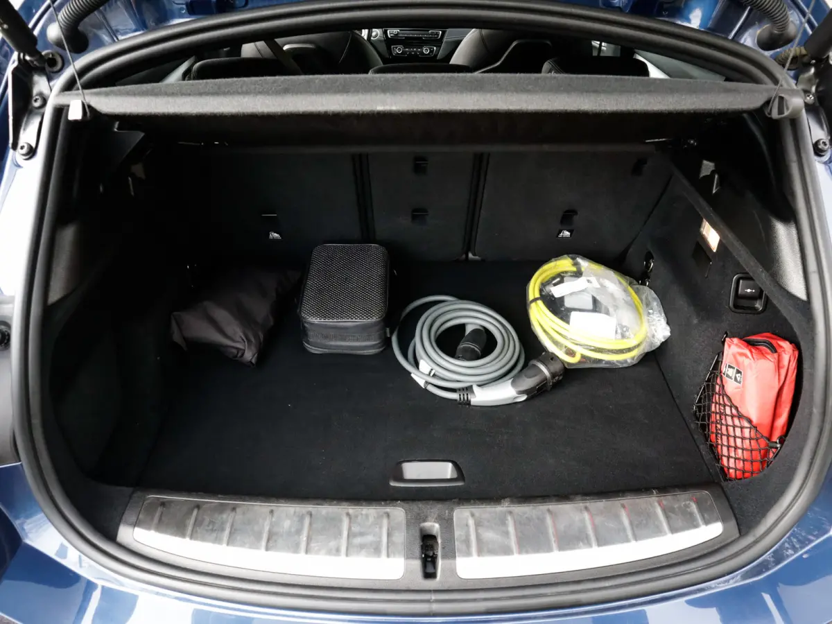 xDrive25e High Executive 1e-Eig. & Keurig-Onderh. BOVAG-Garantie.