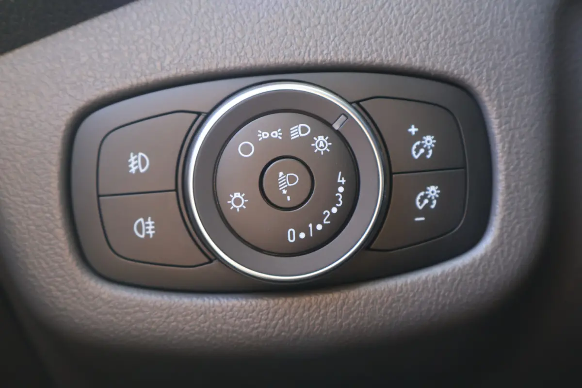 1.5 EcoBlue L2 Trend Automaat