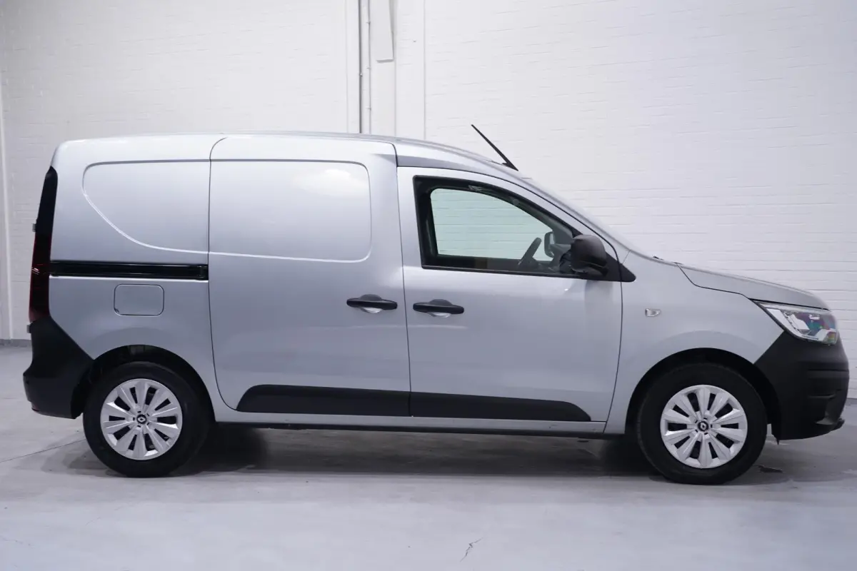 1.5 dCi 95 pk Comfort Navi, Camera Dodehoek Assist, Airco, PDC V+A, 2-Zits