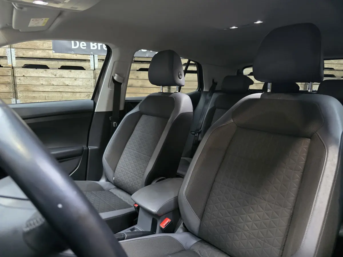 1.0 TSI Style 1.0 TSI Style Navi Clima LM Trekhaak VCP Cruise 116 PK!