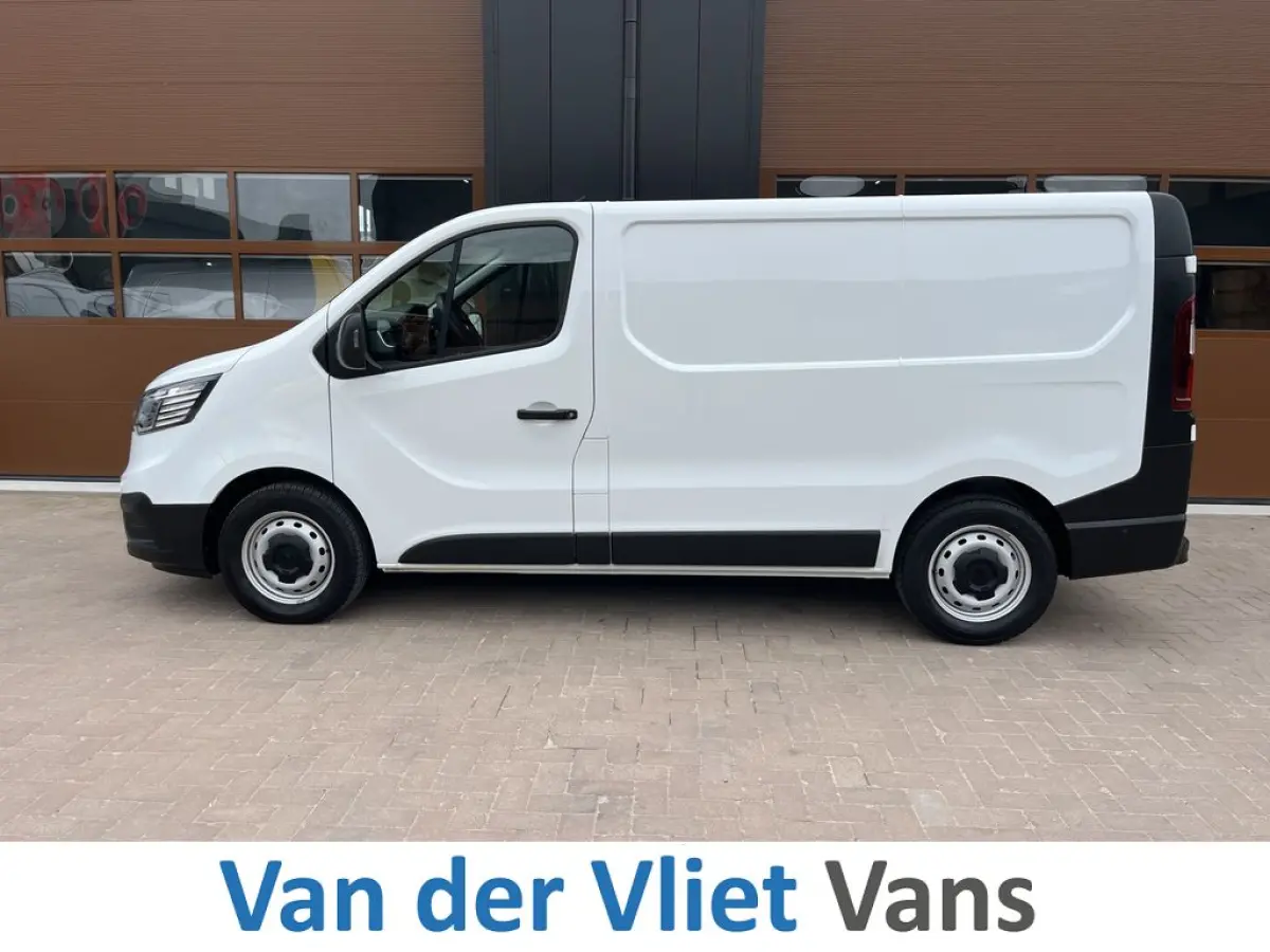 2.0 dCi E6 110pk Comfort 3p Lease €287 p/m, Trekhaak, Airco, Navi, Carplay, Camera, PDC, Led, Cruise controle, Onderhoudshistorie aanwezig