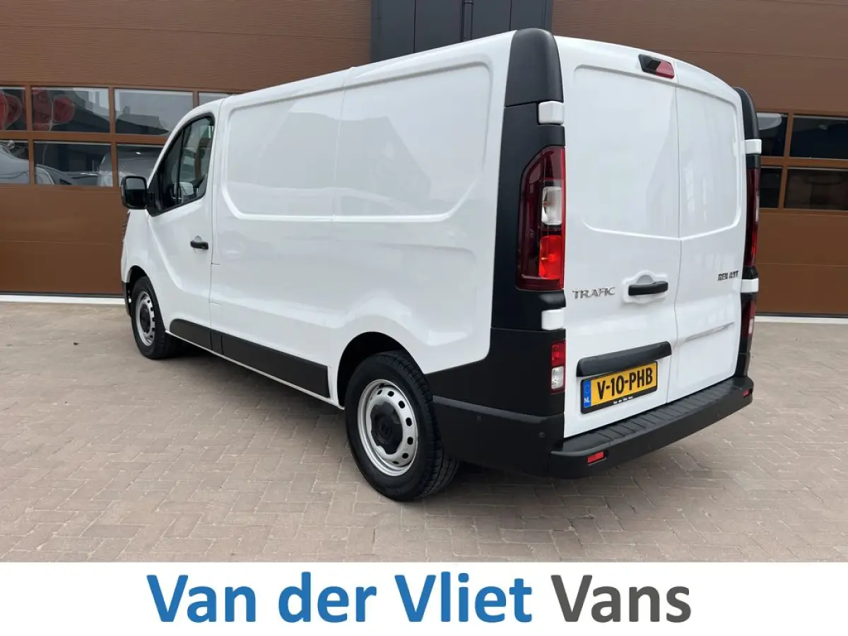 2.0 dCi E6 110pk Comfort 3p Lease €287 p/m, Trekhaak, Airco, Navi, Carplay, Camera, PDC, Led, Cruise controle, Onderhoudshistorie aanwezig