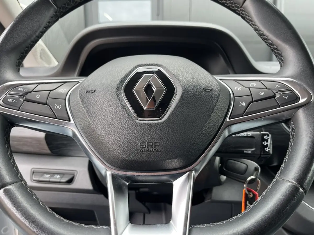 2.0 dCi E6 110pk Comfort 3p Lease €287 p/m, Trekhaak, Airco, Navi, Carplay, Camera, PDC, Led, Cruise controle, Onderhoudshistorie aanwezig