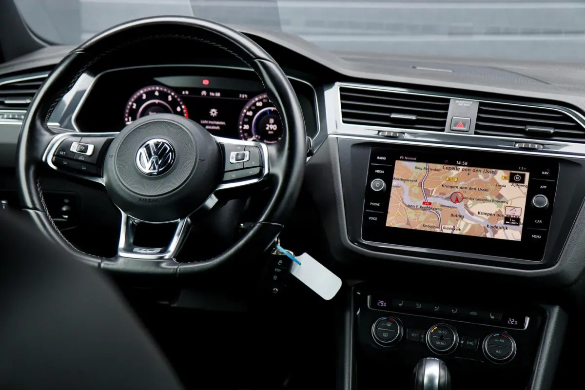 2.0 TSI 4Motion 2x R-Line /LED/PANODAK/360 CAMERA/VIRTUAL/MEMORY/STOELVERW./LEDER!
