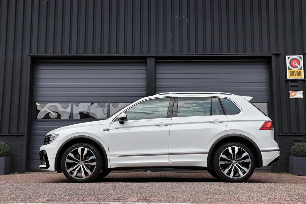 2.0 TSI 4Motion 2x R-Line /LED/PANODAK/360 CAMERA/VIRTUAL/MEMORY/STOELVERW./LEDER!