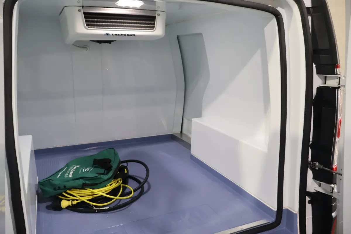 Z.E. 100% Elektrische Koelwagen Dag en Nacht -20 Graden