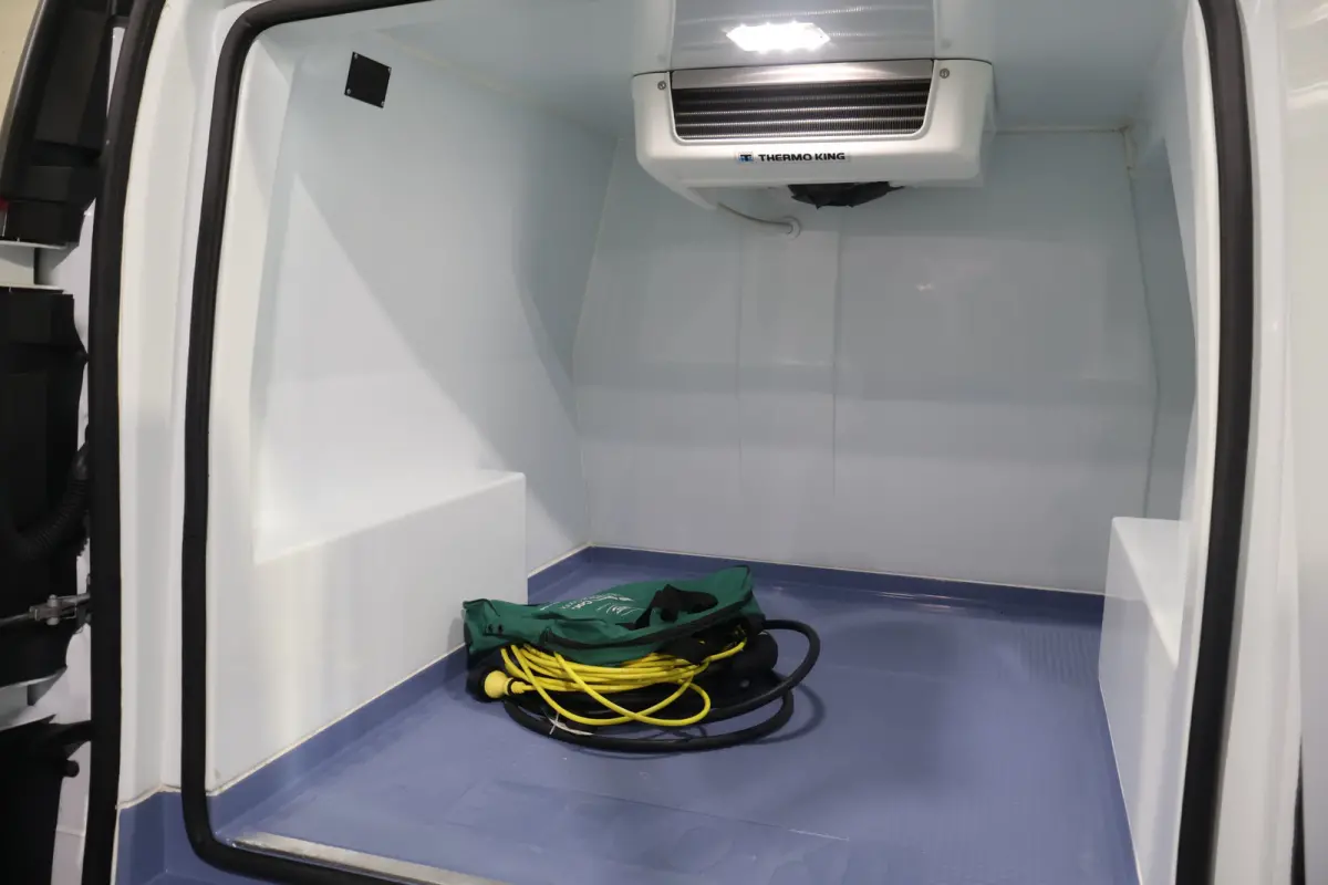 Z.E. 100% Elektrische Koelwagen Dag en Nacht -20 Graden