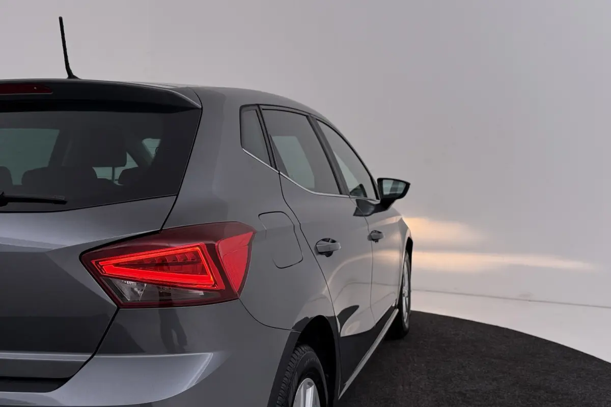 1.0 TSI Style Limited Edition | Org NL | Climate Control | Lichtmetalen Velgen | PDC |