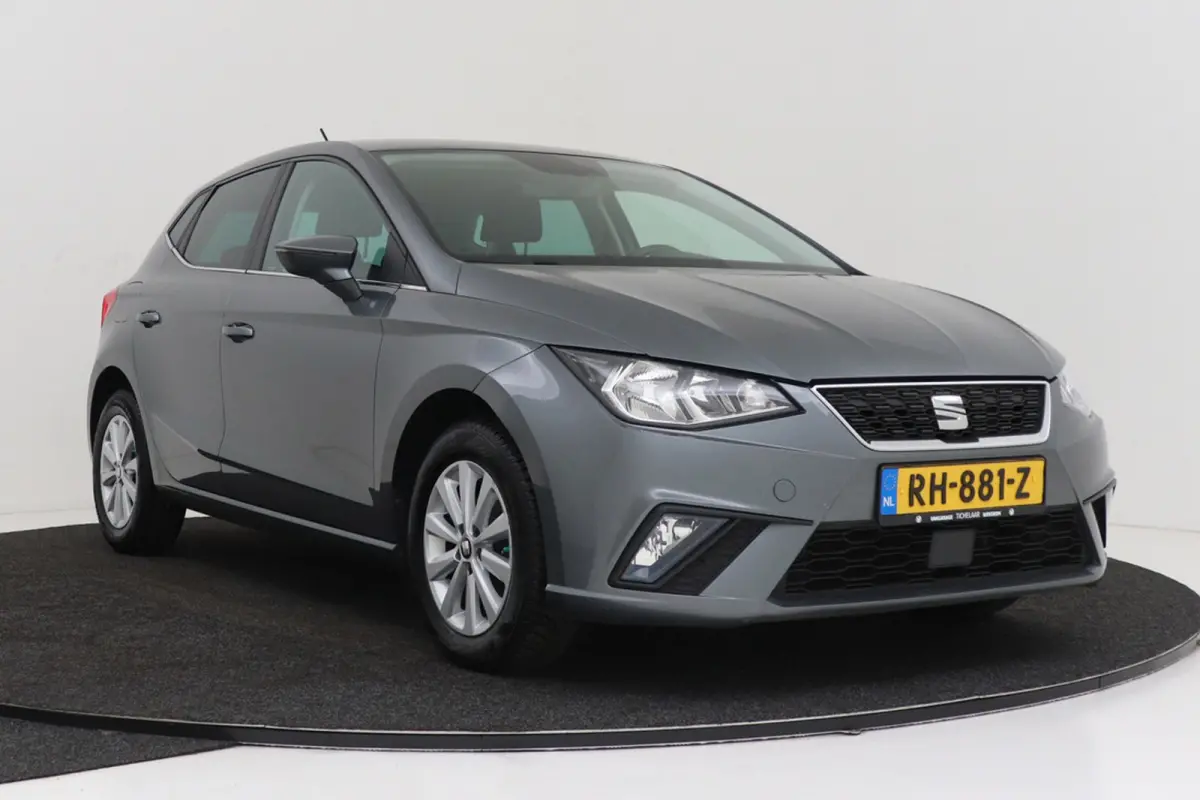 1.0 TSI Style Limited Edition | Org NL | Climate Control | Lichtmetalen Velgen | PDC |