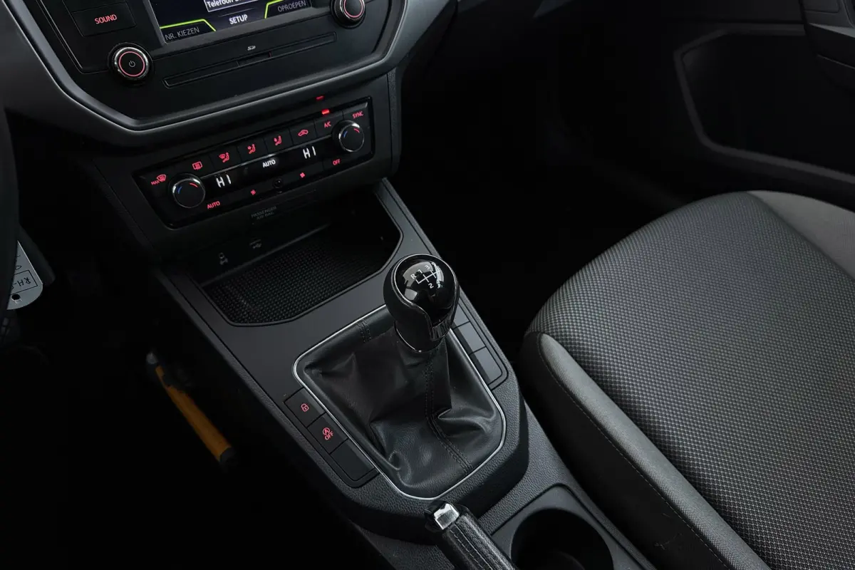 1.0 TSI Style Limited Edition | Org NL | Climate Control | Lichtmetalen Velgen | PDC |
