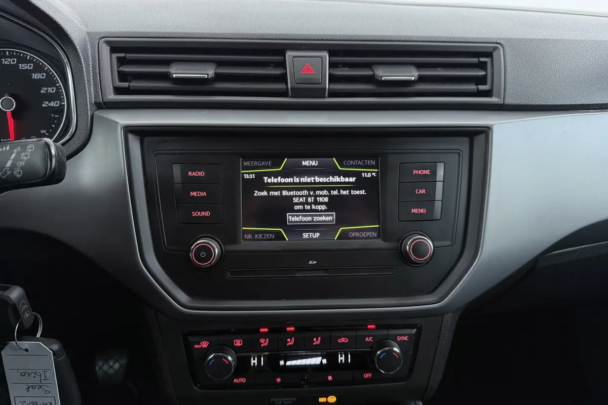 1.0 TSI Style Limited Edition | Org NL | Climate Control | Lichtmetalen Velgen | PDC |