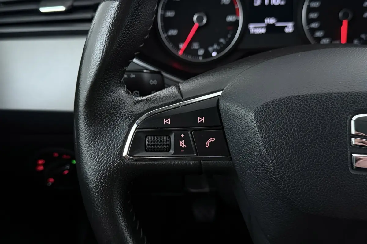 1.0 TSI Style Limited Edition | Org NL | Climate Control | Lichtmetalen Velgen | PDC |