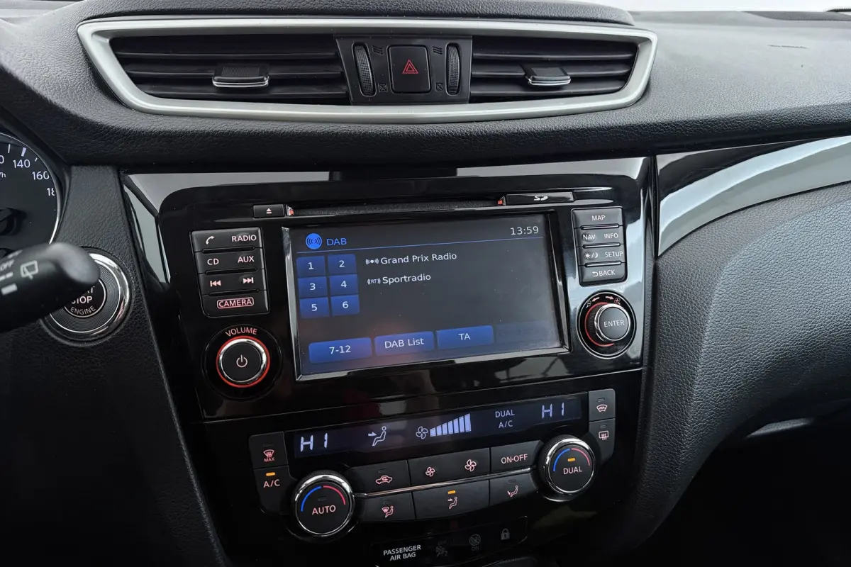 1.6 Tekna | Trekhaak | Org NL | Stoelverwarming | 360 Camera | Navigatie | Keyless Entry/Start | Blind Spot |