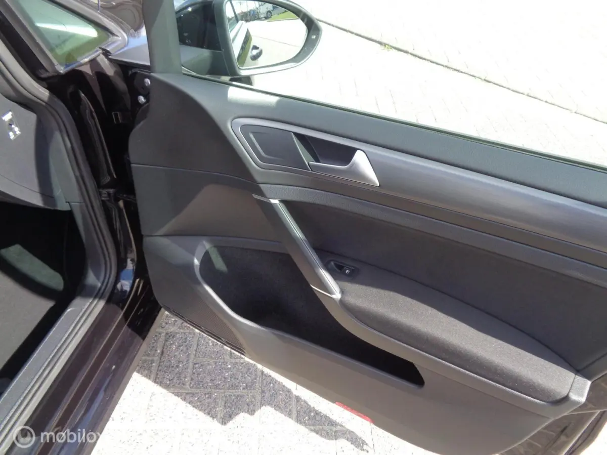 1.0 TSI 110pk Station Comfortline/Airco/ECC/Lm velgen/Camera/PDC/Apple Carplay/Android auto/Slechts 90000km