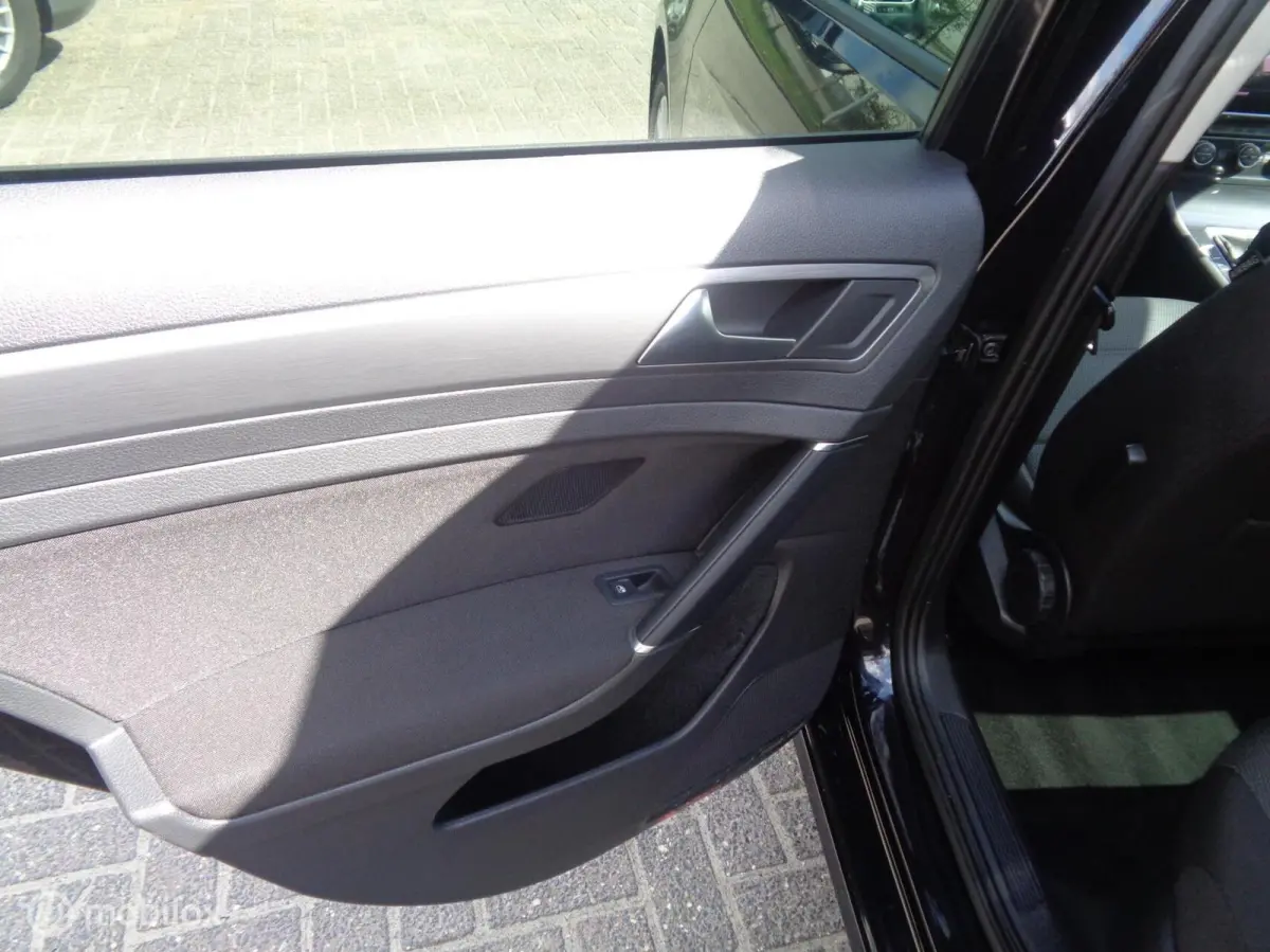 1.0 TSI 110pk Station Comfortline/Airco/ECC/Lm velgen/Camera/PDC/Apple Carplay/Android auto/Slechts 90000km