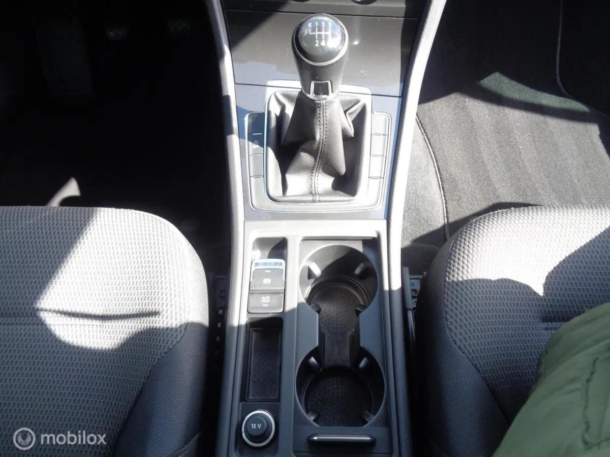 1.0 TSI 110pk Station Comfortline/Airco/ECC/Lm velgen/Camera/PDC/Apple Carplay/Android auto/Slechts 90000km
