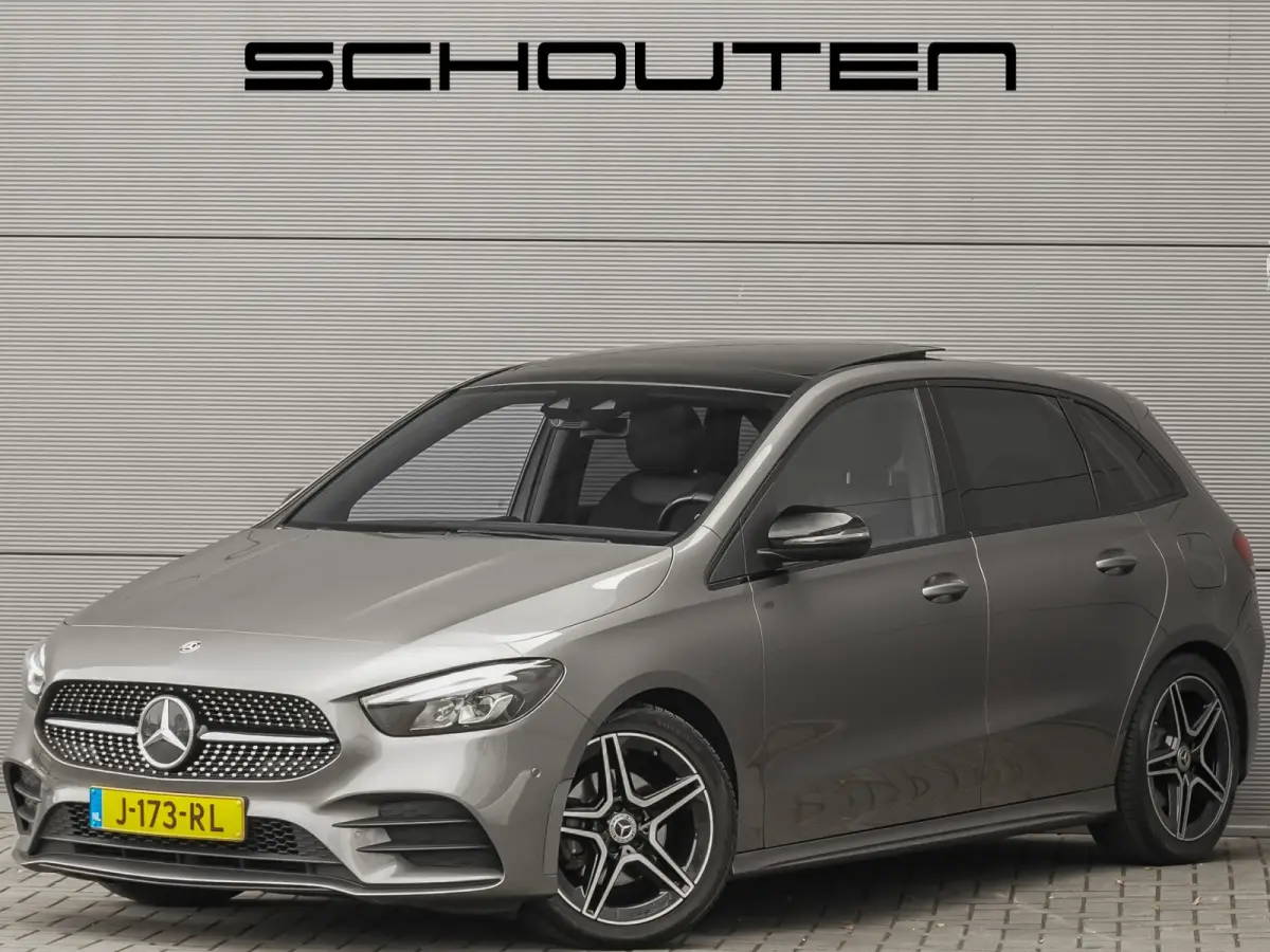 200 Business Solution AMG Pano Trekhaak