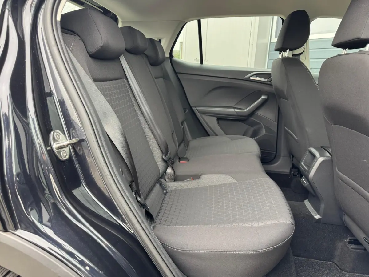 1.0 TSI Life | Digital Cockpit | LED | Camera | Adaptive Cruise | CarPlay | Navigatie