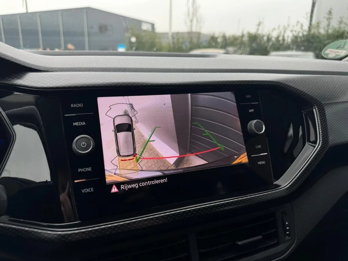 1.0 TSI Life | Digital Cockpit | LED | Camera | Adaptive Cruise | CarPlay | Navigatie