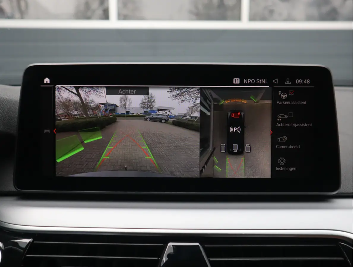 520i High Executive Edition Trekhaak/ Stoelverw. / Leder / Voorzien van 2 jaar Apk