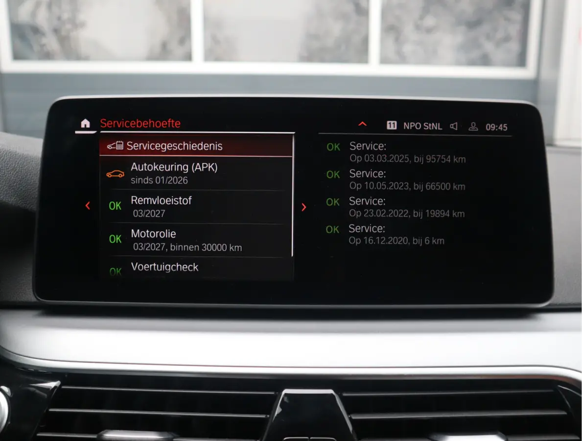 520i High Executive Edition Trekhaak/ Stoelverw. / Leder / Voorzien van 2 jaar Apk
