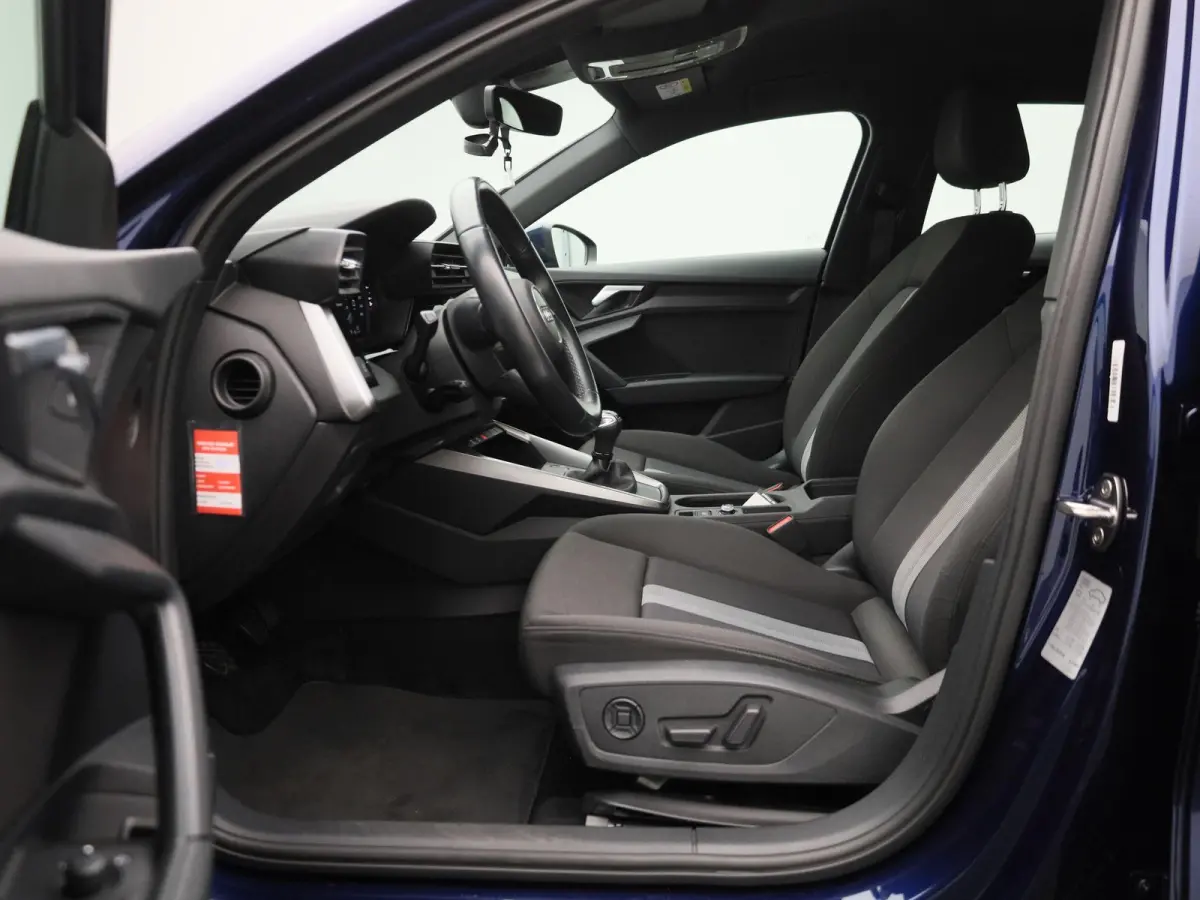 30 TFSI S edition | ACC | Elekt. stoelverstelling | Keyless | Stoelverwarming | Climate control | Virtual | Apple Carplay / Android Auto |