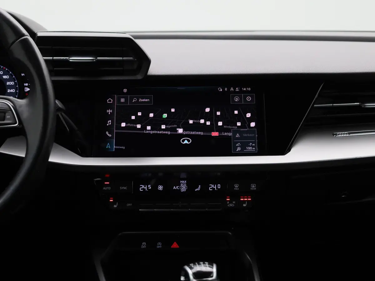 30 TFSI S edition | ACC | Elekt. stoelverstelling | Keyless | Stoelverwarming | Climate control | Virtual | Apple Carplay / Android Auto |