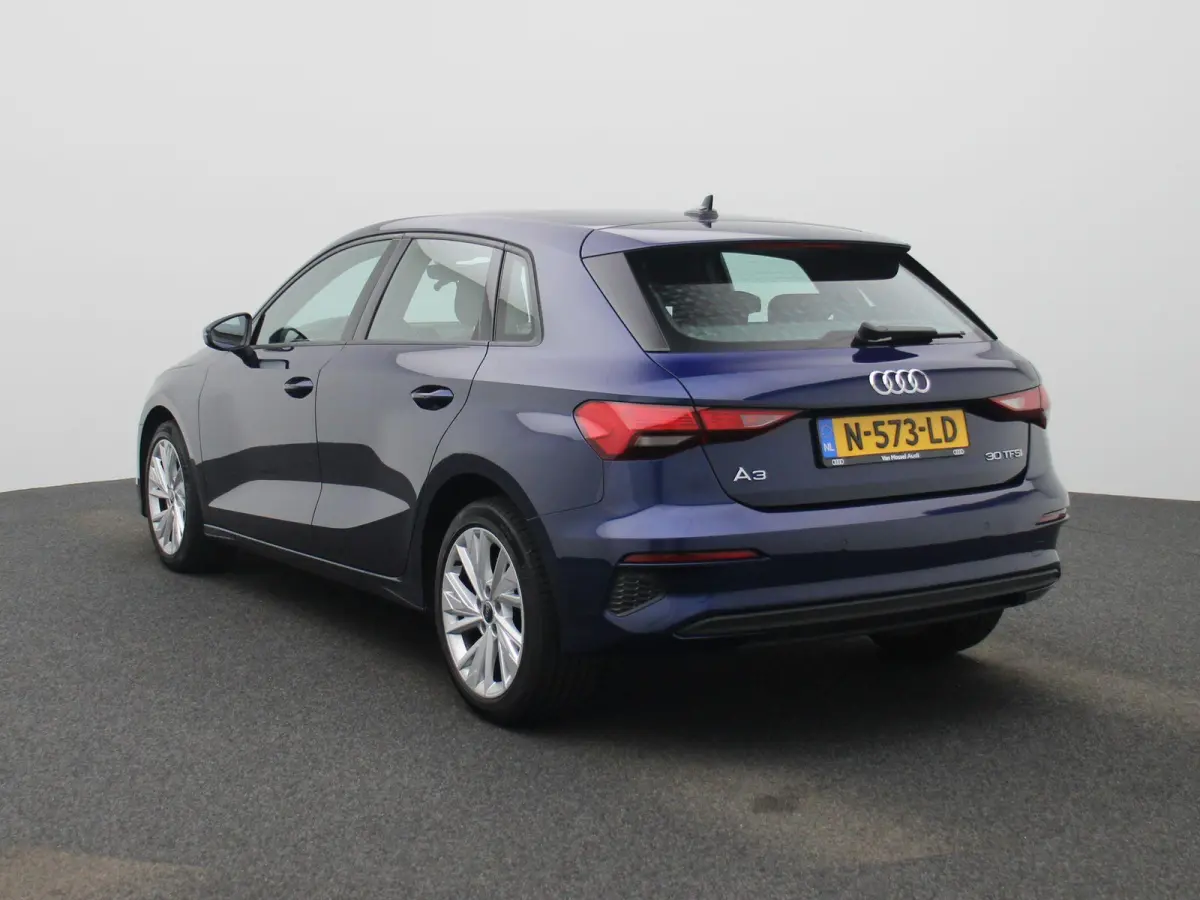 30 TFSI S edition | ACC | Elekt. stoelverstelling | Keyless | Stoelverwarming | Climate control | Virtual | Apple Carplay / Android Auto |