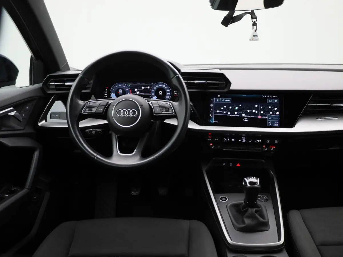 30 TFSI S edition | ACC | Elekt. stoelverstelling | Keyless | Stoelverwarming | Climate control | Virtual | Apple Carplay / Android Auto |