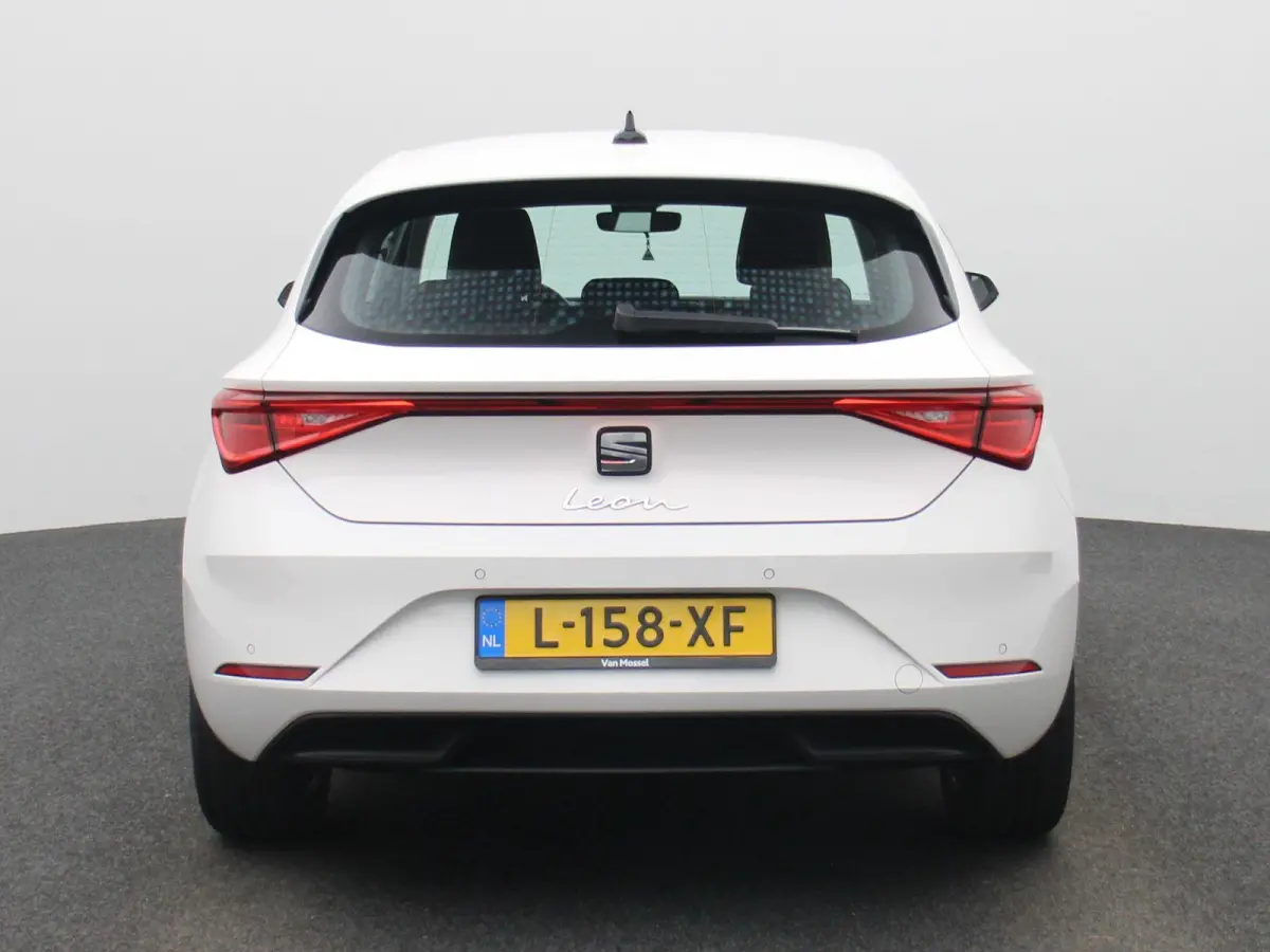 1.0 TSI Style | Cruise Control | Lane Assist | Keyless | Climate Control | Apple Carplay / Android Auto |