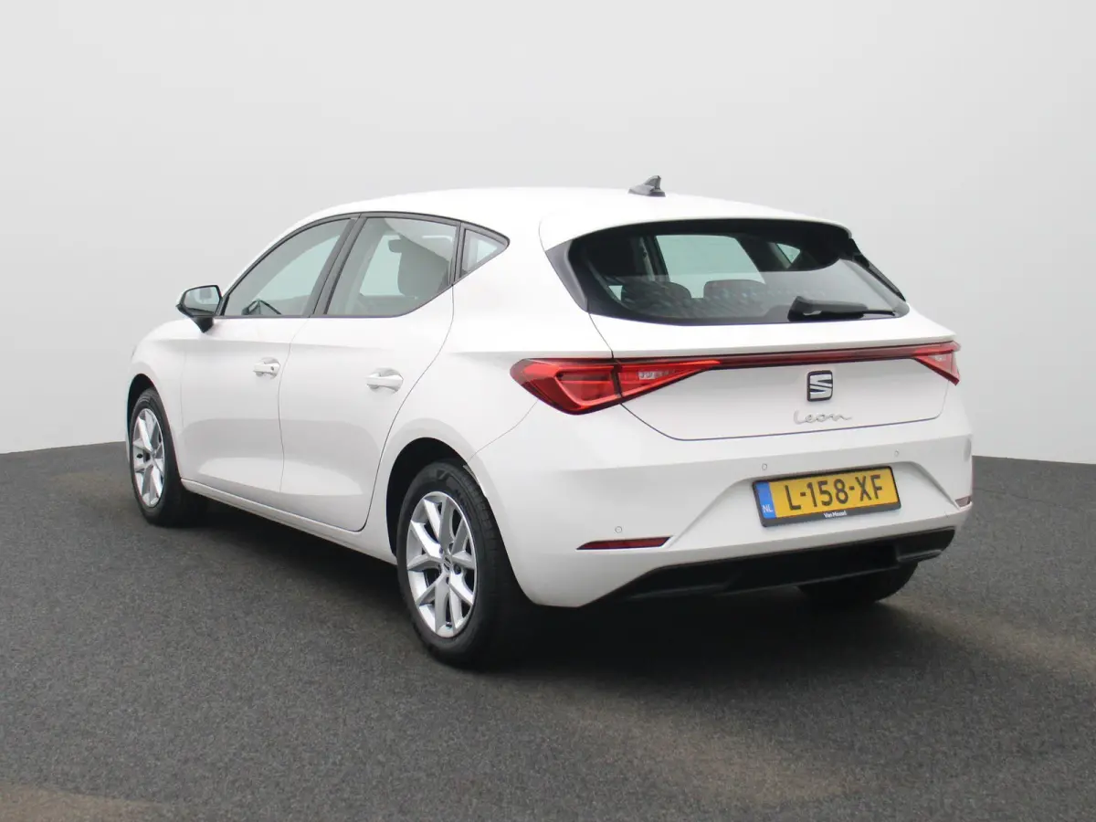1.0 TSI Style | Cruise Control | Lane Assist | Keyless | Climate Control | Apple Carplay / Android Auto |