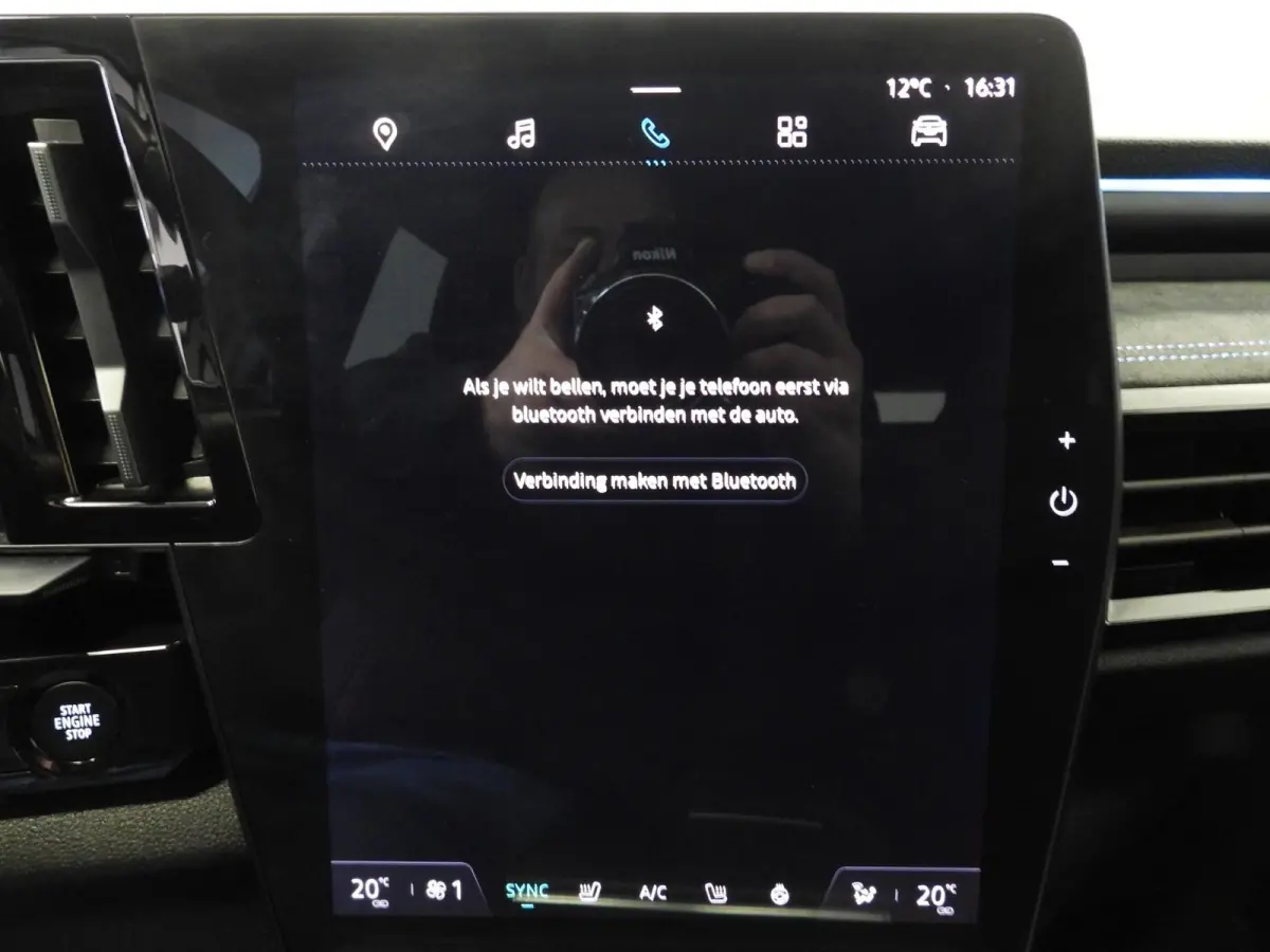 E-Tech Hybrid 200 Esprit Alpine 4CONTROL NAVI/MATGRIJS/LED/20"LMV!