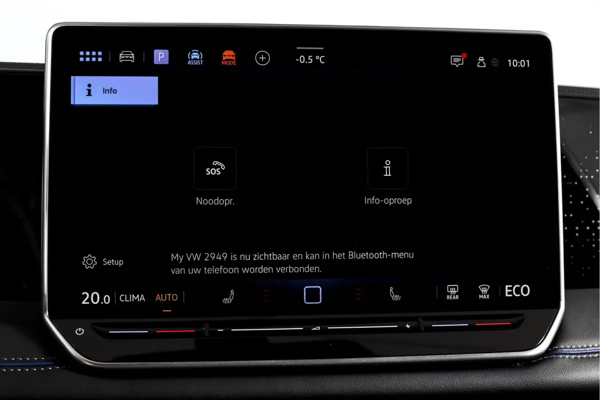 1.5 eHybrid 272 PK R-Line | Black Style | Elek. Trekhaak | S/K-panodak | Adapt. Cruise | Stoel-+stuurverw. | App. Connect | Camera | PDC | LM 20" | 8355