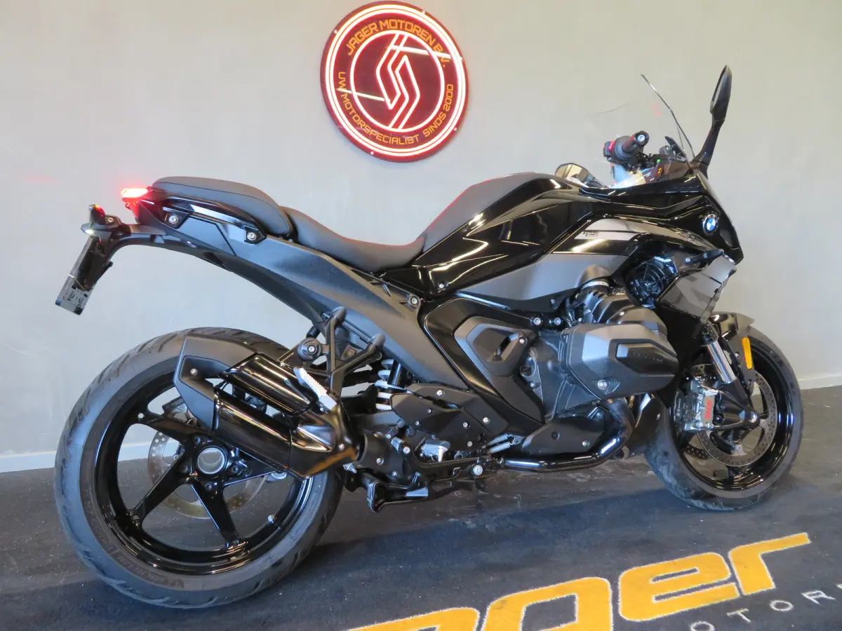 R 1300 RS 1E EIG! HIST