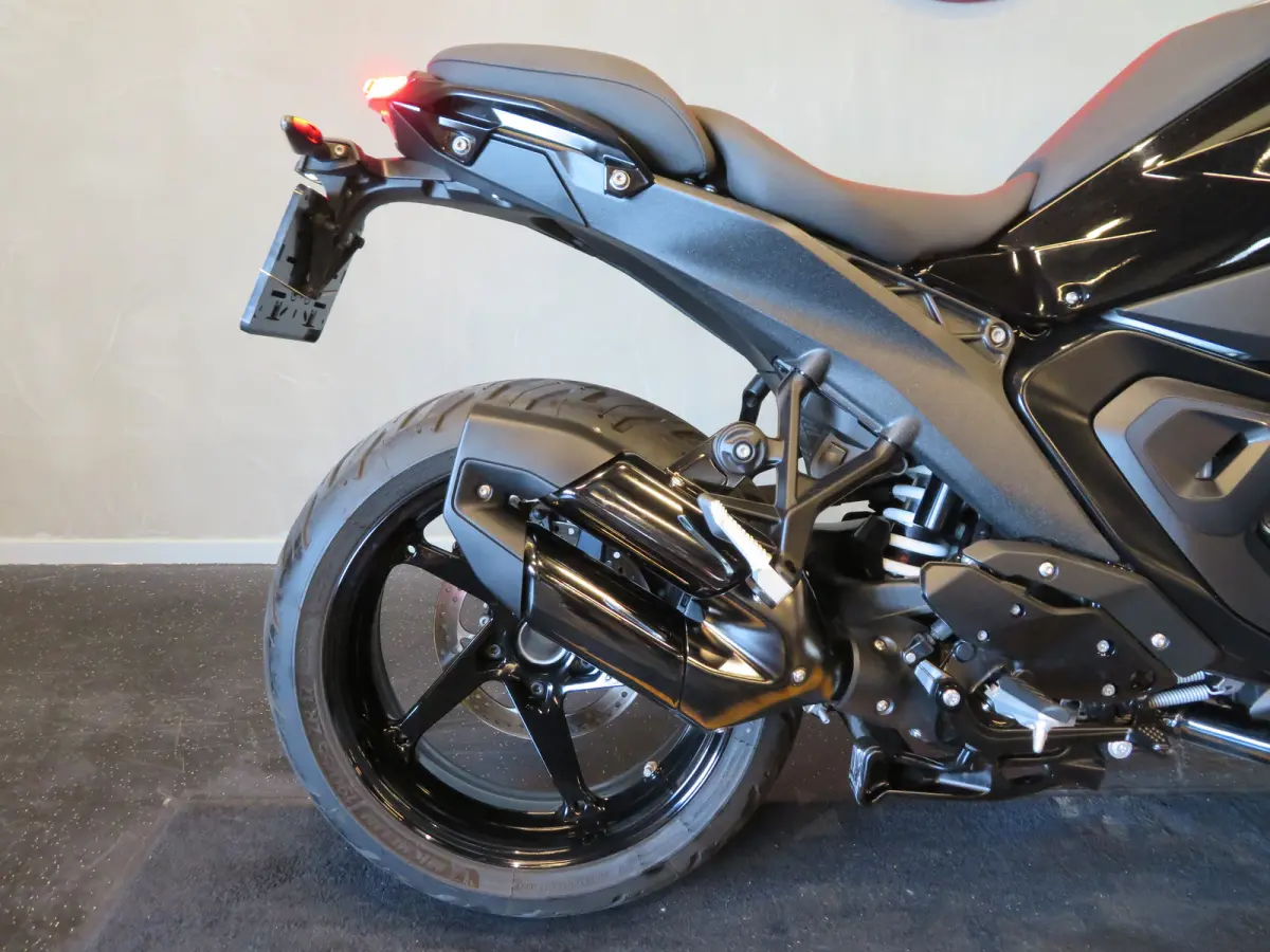 R 1300 RS 1E EIG! HIST