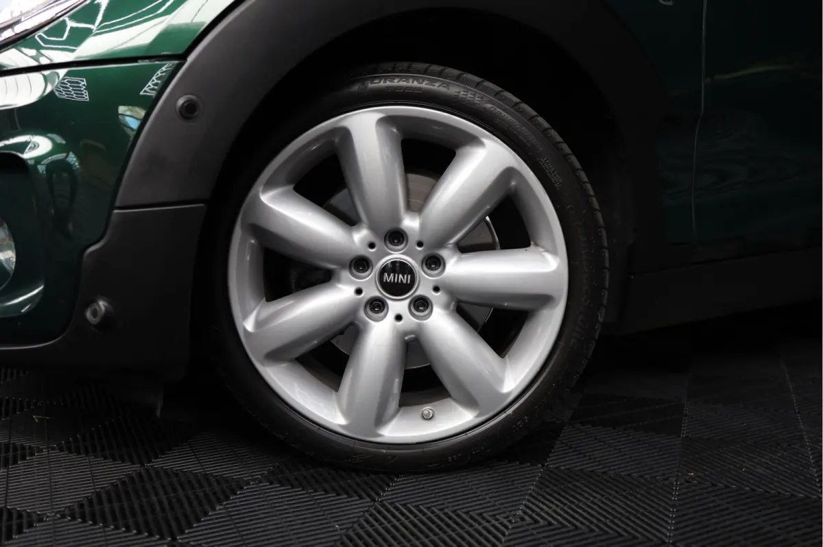 2.0 Cooper S Chili Serious Business | PANORAMADAK | HUD | AUTOMAAT | HARMAN KARDON | XENON LED |