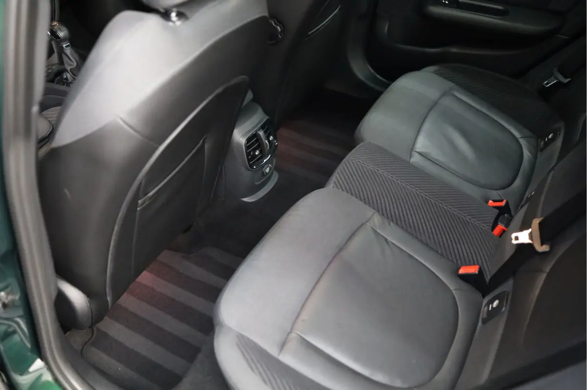2.0 Cooper S Chili Serious Business | PANORAMADAK | HUD | AUTOMAAT | HARMAN KARDON | XENON LED |
