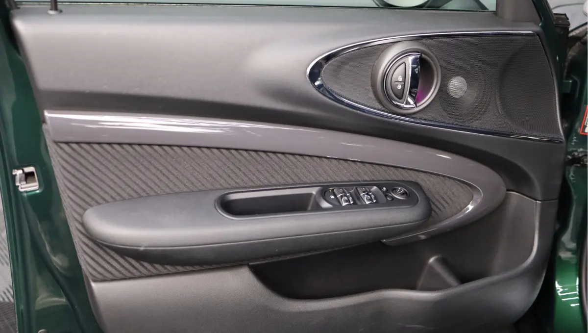2.0 Cooper S Chili Serious Business | PANORAMADAK | HUD | AUTOMAAT | HARMAN KARDON | XENON LED |