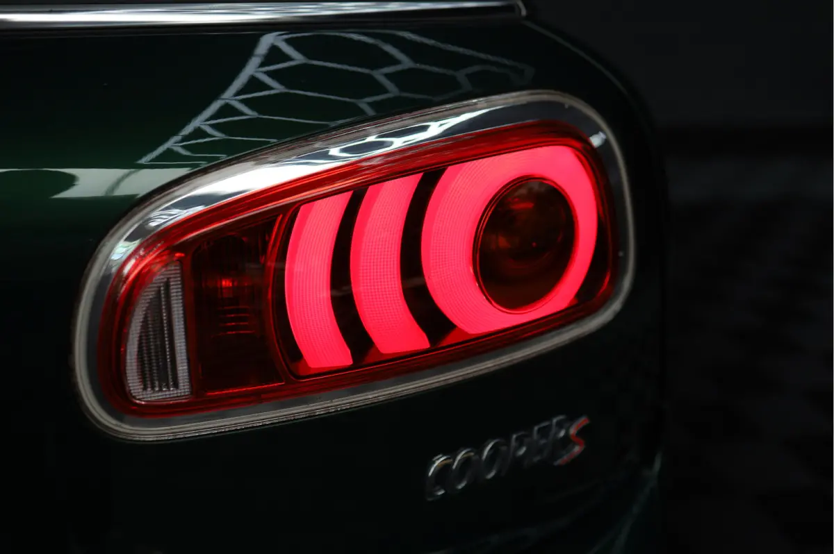 2.0 Cooper S Chili Serious Business | PANORAMADAK | HUD | AUTOMAAT | HARMAN KARDON | XENON LED |